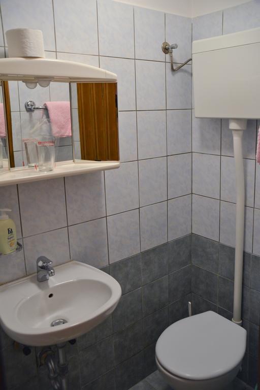 Sobe Pintur Hotel Grožnjan Szoba fotó